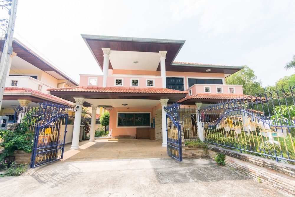 undefined D Smile Pool Villa Pattaya 3