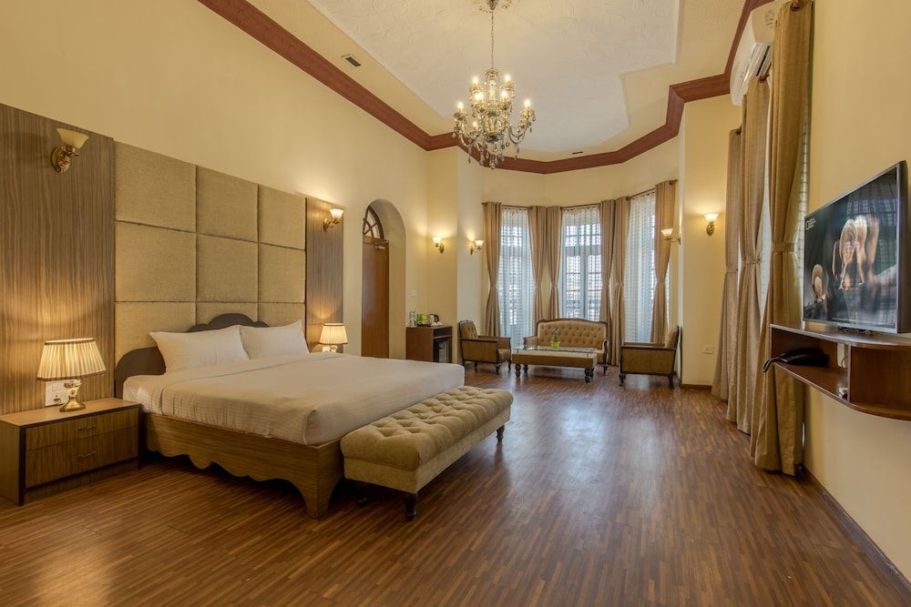 undefined Aranya Boutique Hotel 2