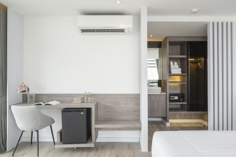 undefined Amarin Hotel Rama 8 9