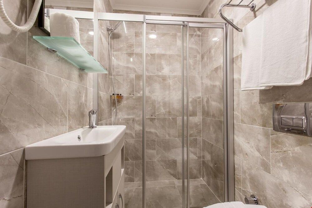 Taksim Sem House Deluxe Room 6