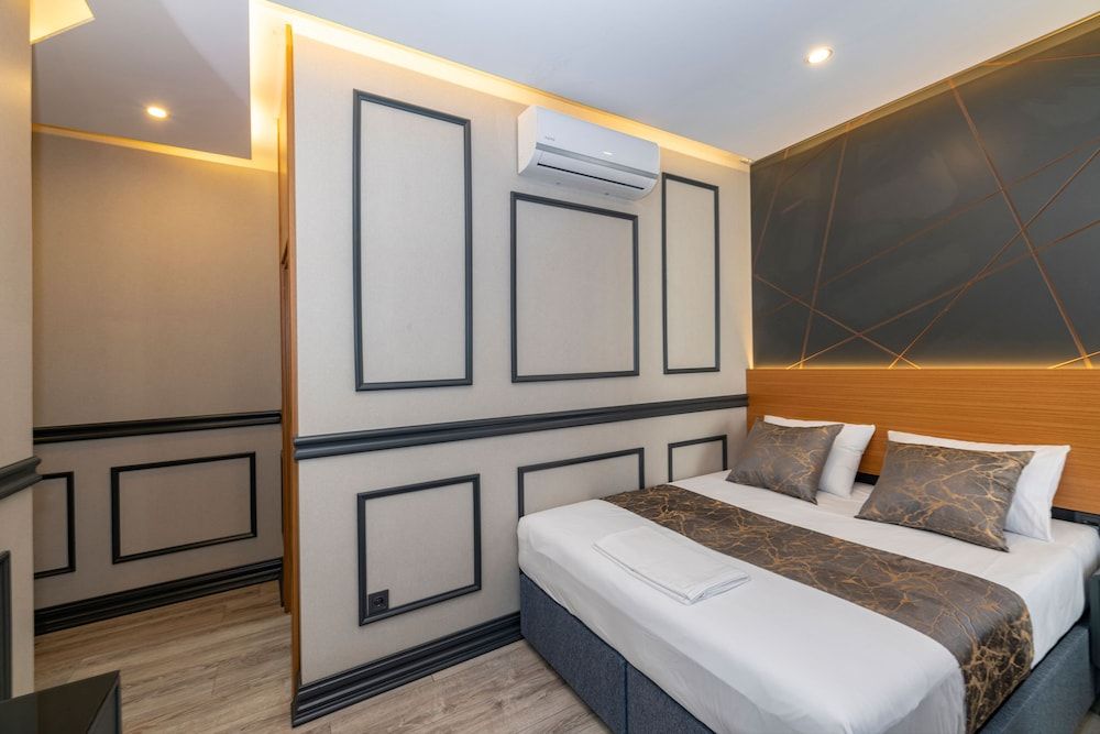 undefined Confores Hotel 6