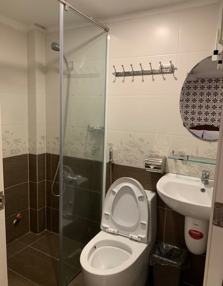 undefined Hoang Yen Nhi Hotel 5