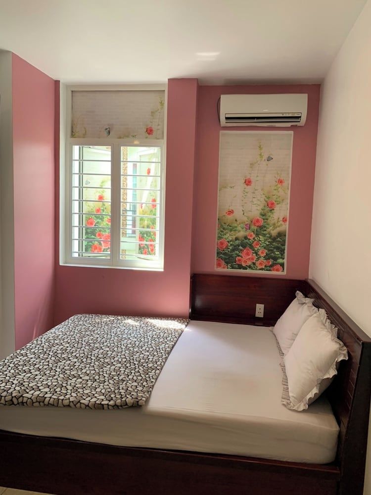 undefined Hoang Yen Nhi Hotel