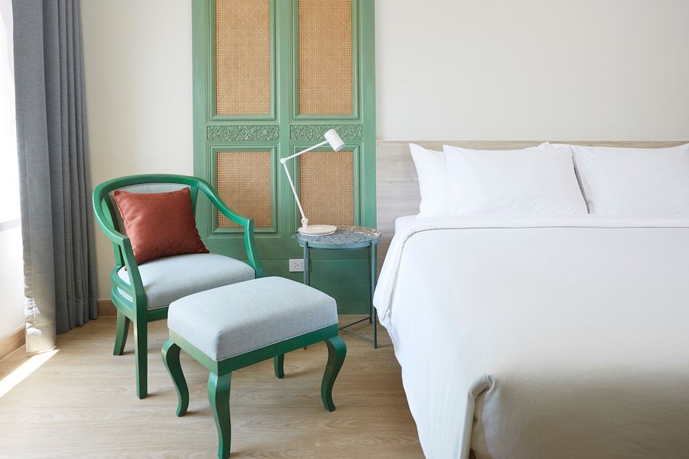 undefined 56 Surawong Hotel Bangkok 4