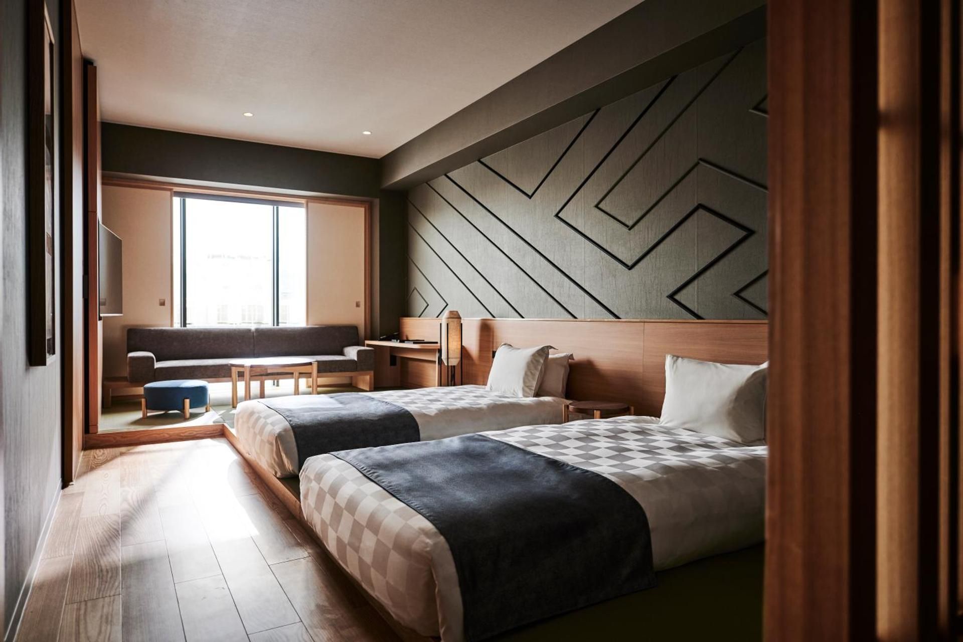 Deluxe twin Room Japanese Western Style - Non-Smoking with Extra Bed for 4 Adults