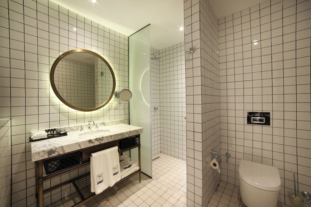 39 Kalamis Marina Hotel Standard Room 4