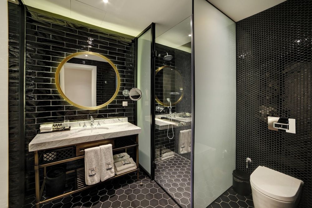 39 Kalamis Marina Hotel Deluxe Room 8