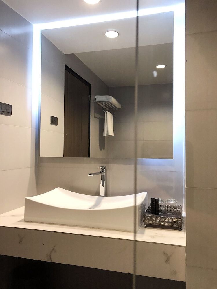 Hermann Hotel Pattaya Urban Twin Room 11