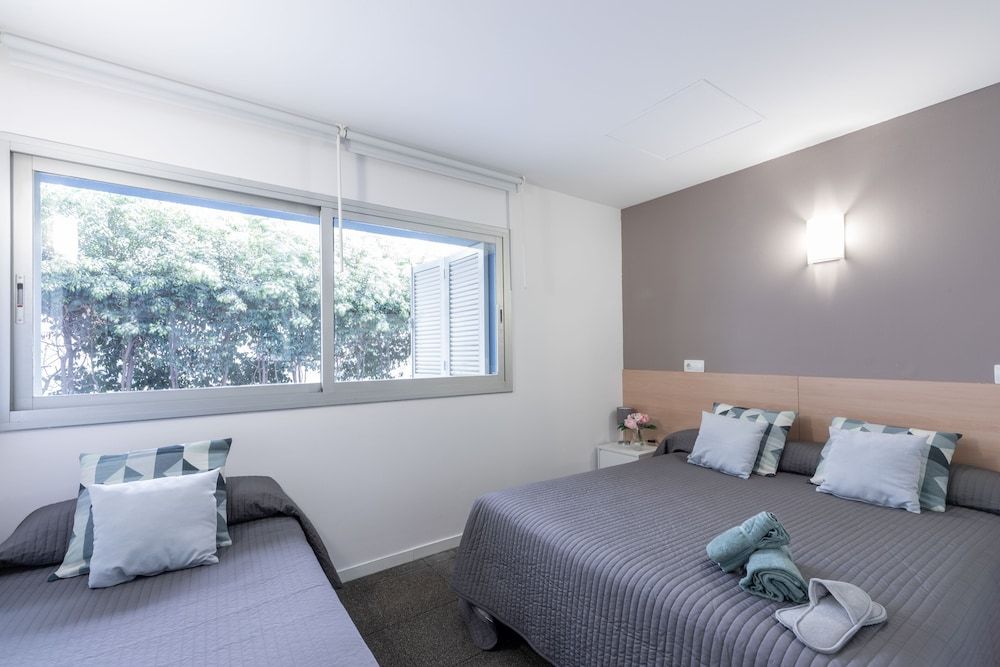 undefined Residencia Universitaria Resa Campus del Mar 6