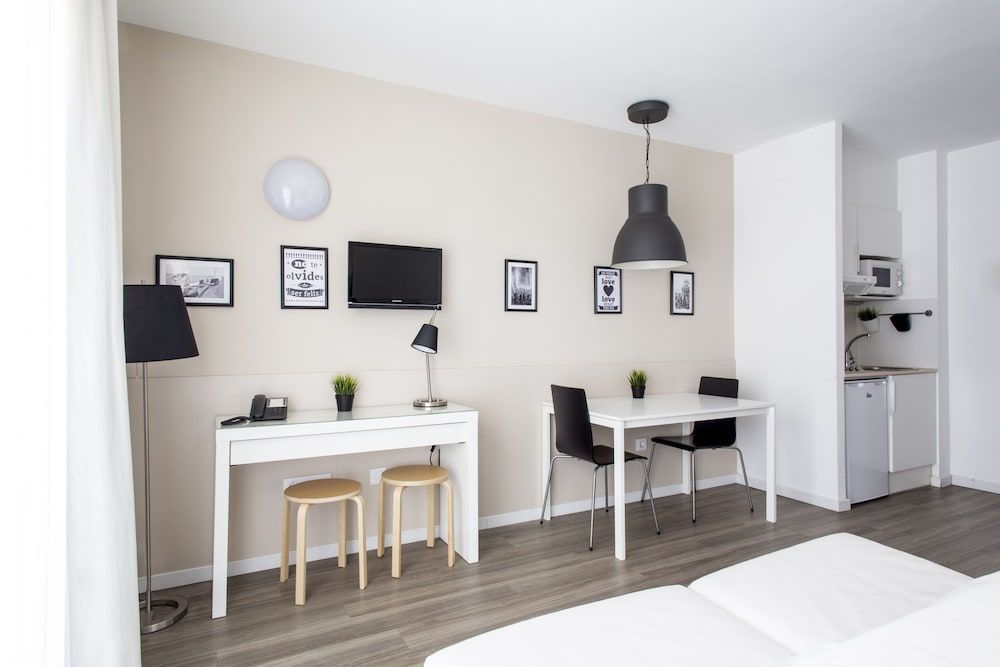 undefined Residencia Universitaria Resa Campus del Mar 5