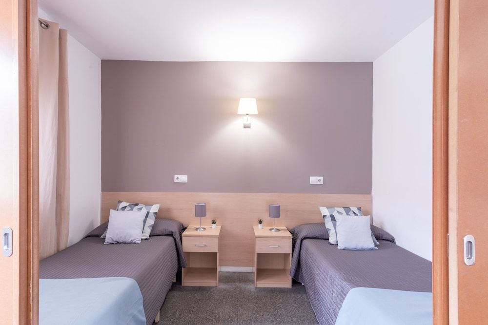 Residencia Universitaria Resa Campus del Mar Comfort Studio