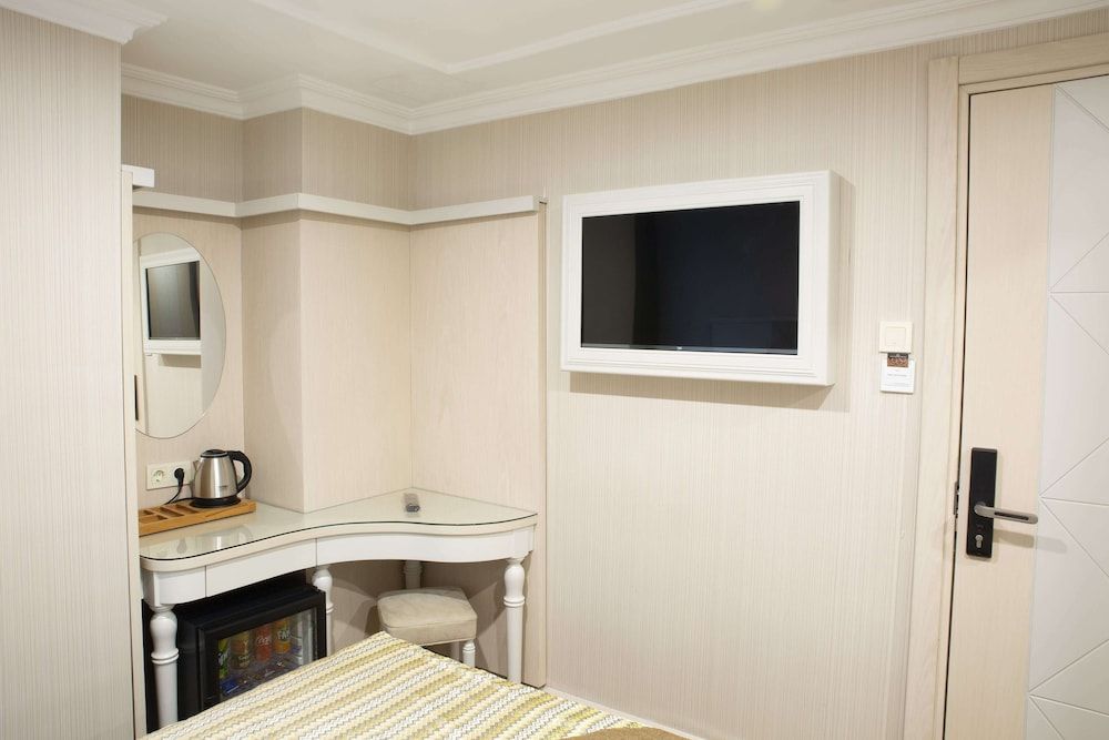 Alpinn Hotel DUE Superior Double Room 3