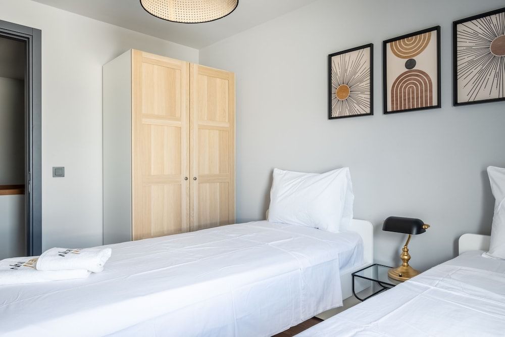 Benesta Residence by NewInn Design Duplex, 2 Bedrooms 6