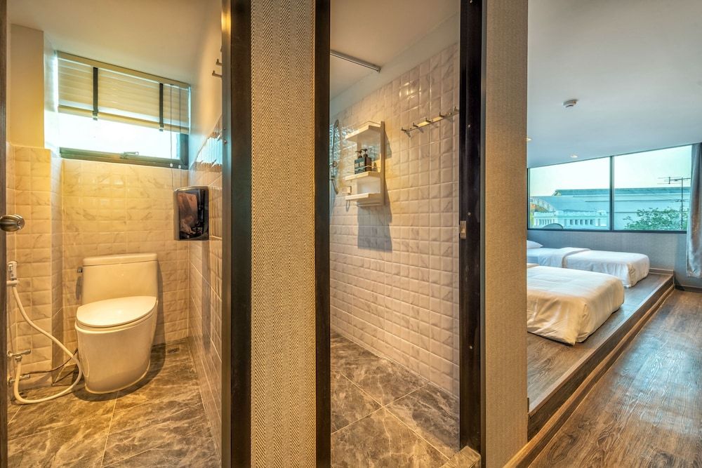 Happy Station Bangkok Family Room, Private Bathroom 13