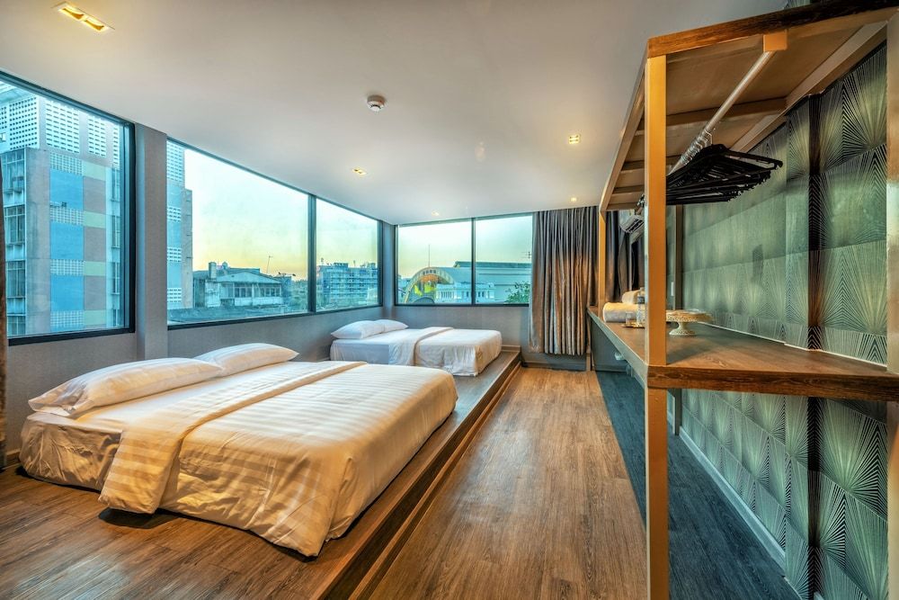 Happy Station Bangkok Family Room, Private Bathroom 4