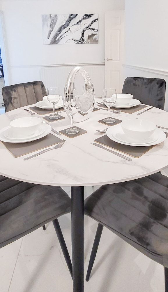 undefined Canary Wharf - Colt Street 6