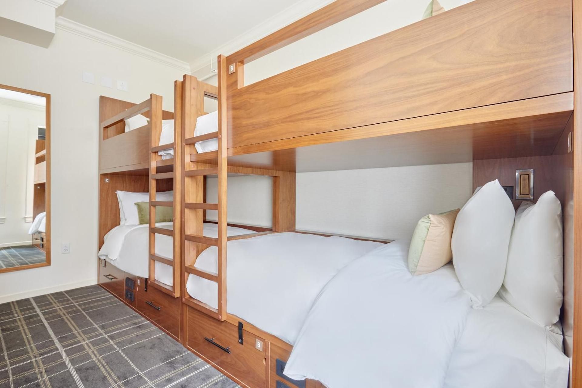 undefined FOUND Hotel, San Francisco 9