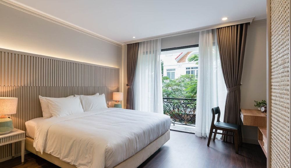 undefined Charmaine's Hotel & Apartment 5