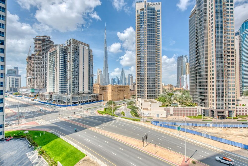 undefined Maison Privee Marquise Square 5