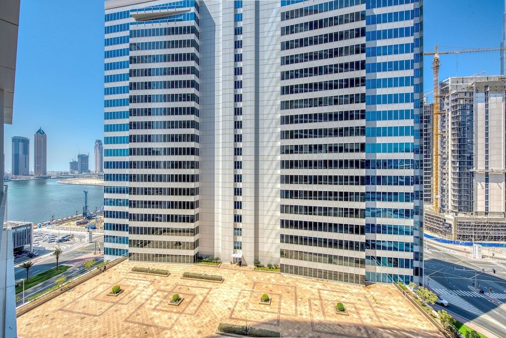 undefined Maison Privee Marquise Square 2