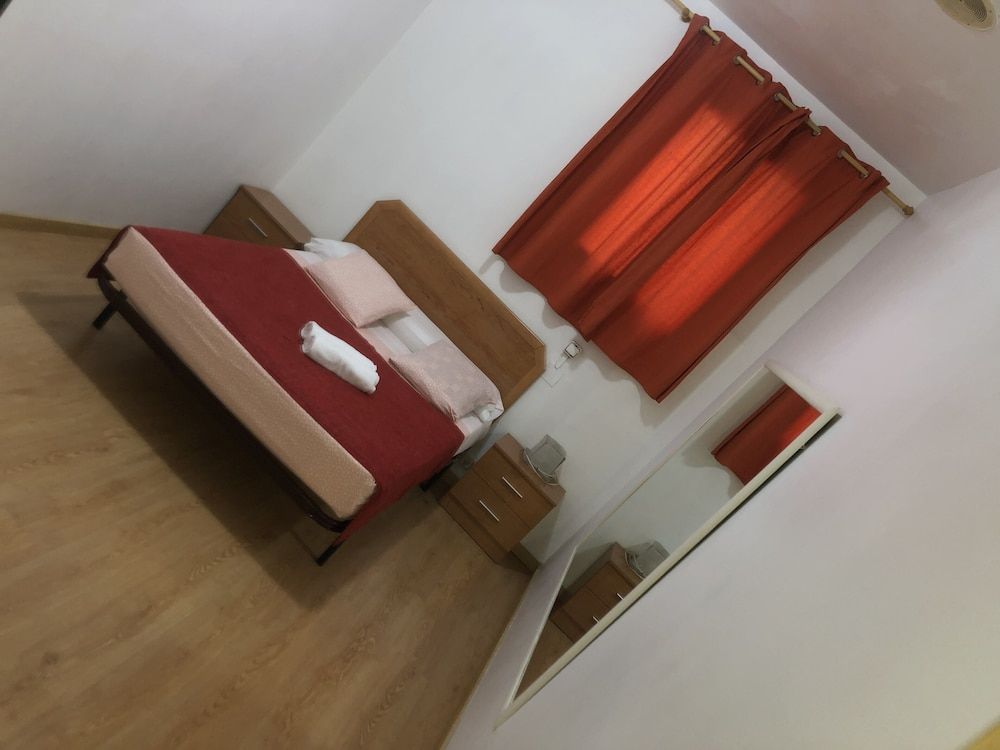 undefined Hostal Village  Multicolor - Adults Only 5