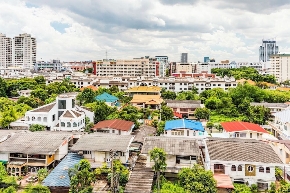 undefined Livotel Express Hotel Ramkhamhaeng 50  Bangkok 7