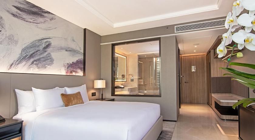 undefined Carlton Hotel Bangkok Sukhumvit 10