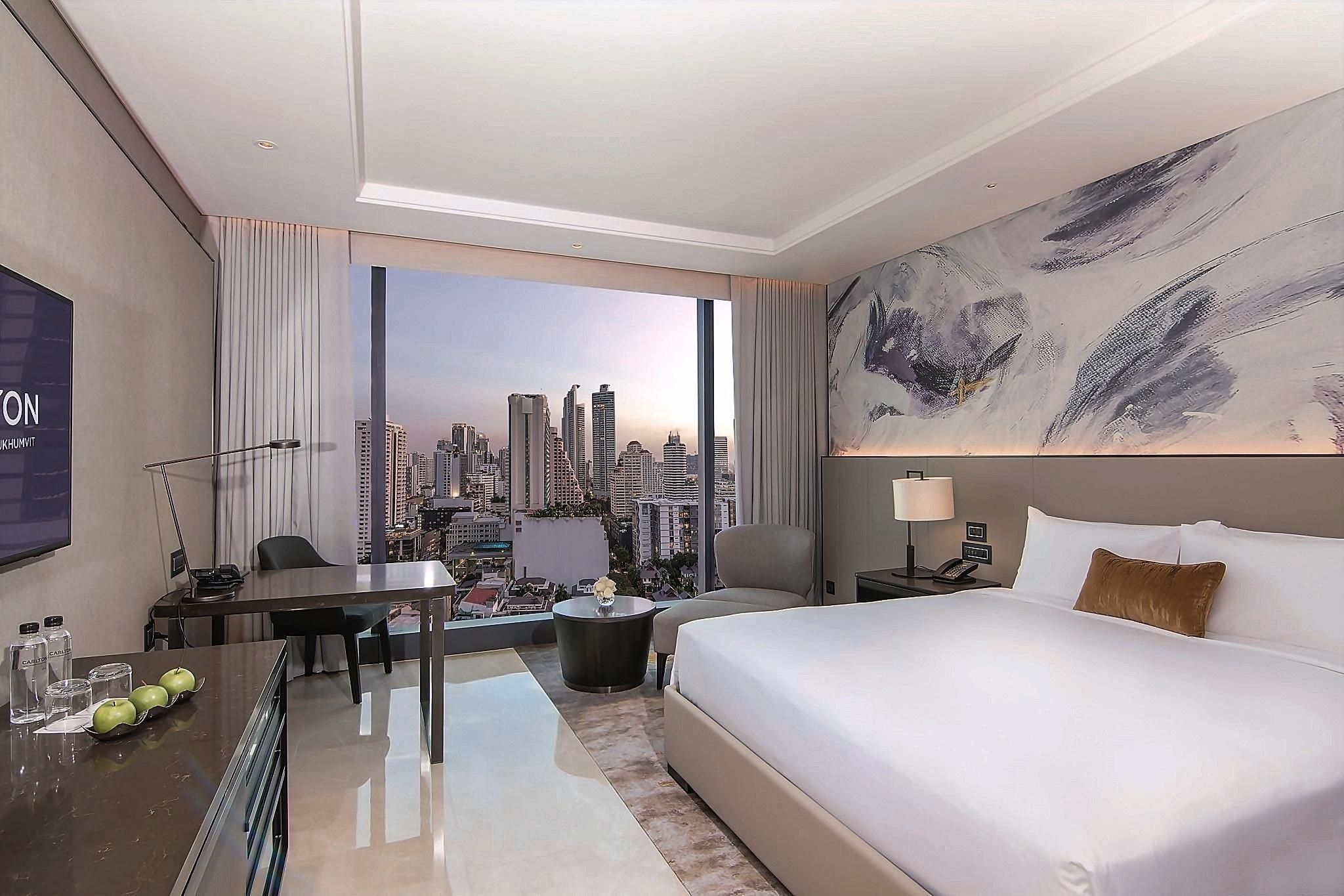 undefined Carlton Hotel Bangkok Sukhumvit 10