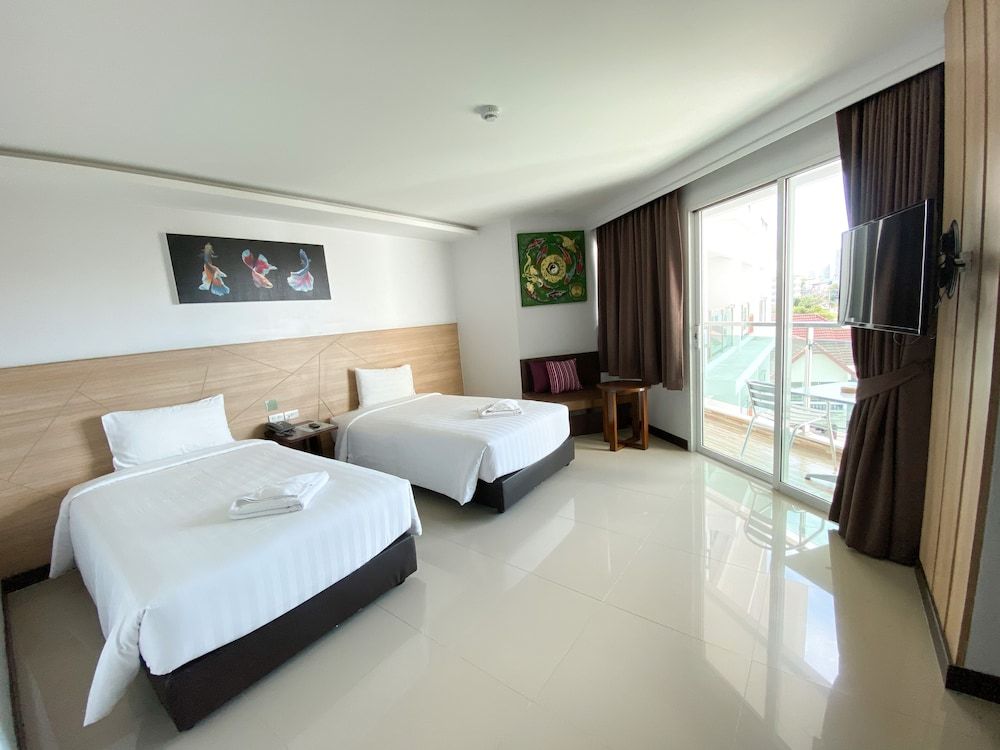 undefined Vareena Palace Hotel 3