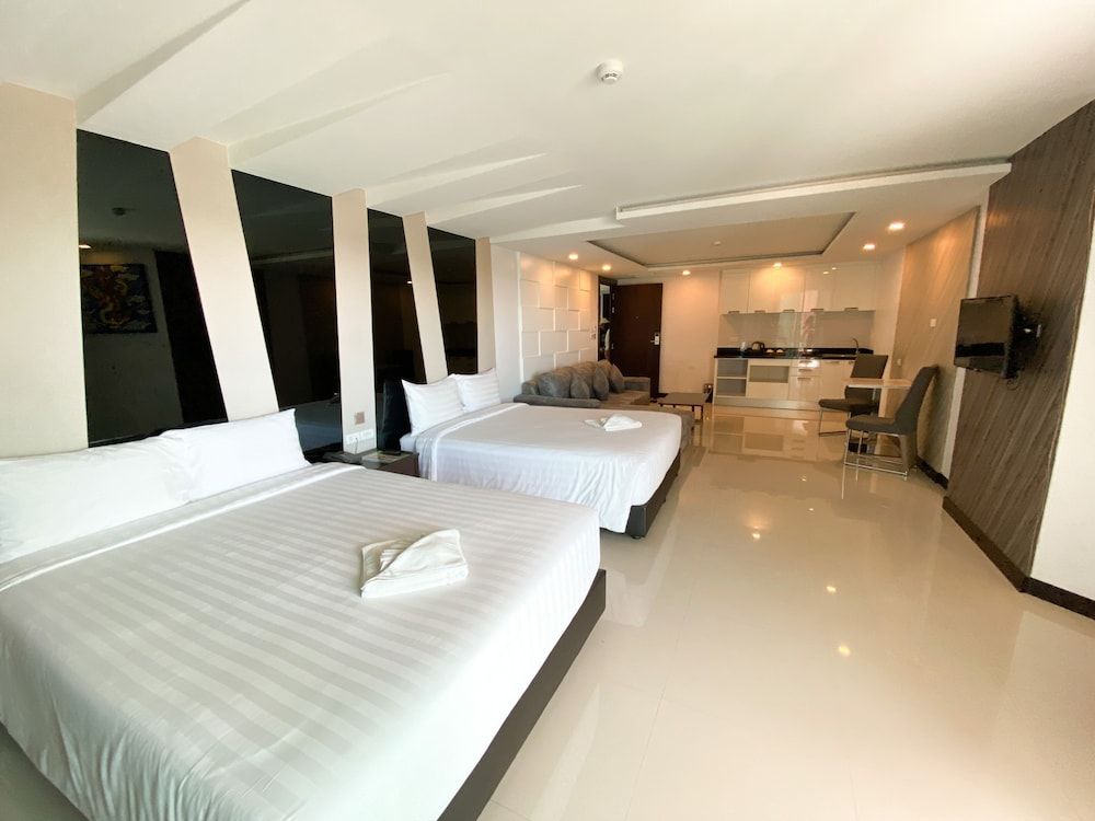 undefined Vareena Palace Hotel