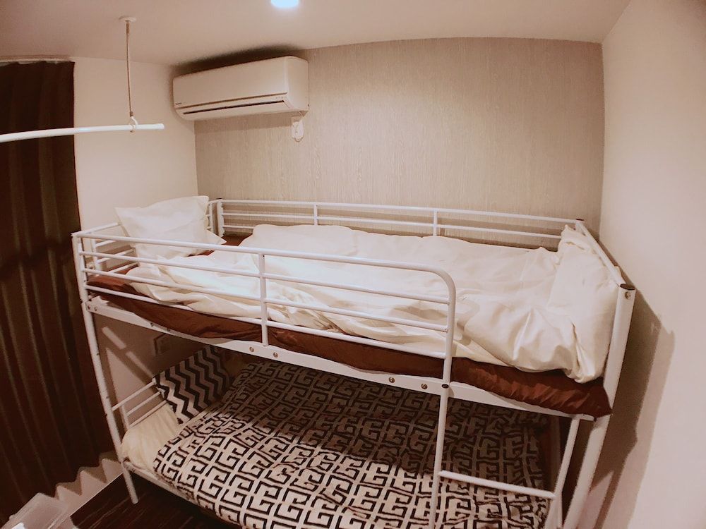 undefined Shin-Koenji Guesthouse - Caters to Women 2