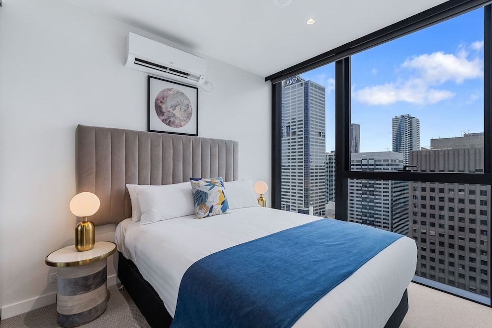 Collins House Apartments by CLLIX 2 Bedroom 1 Bathroom Apartment 2