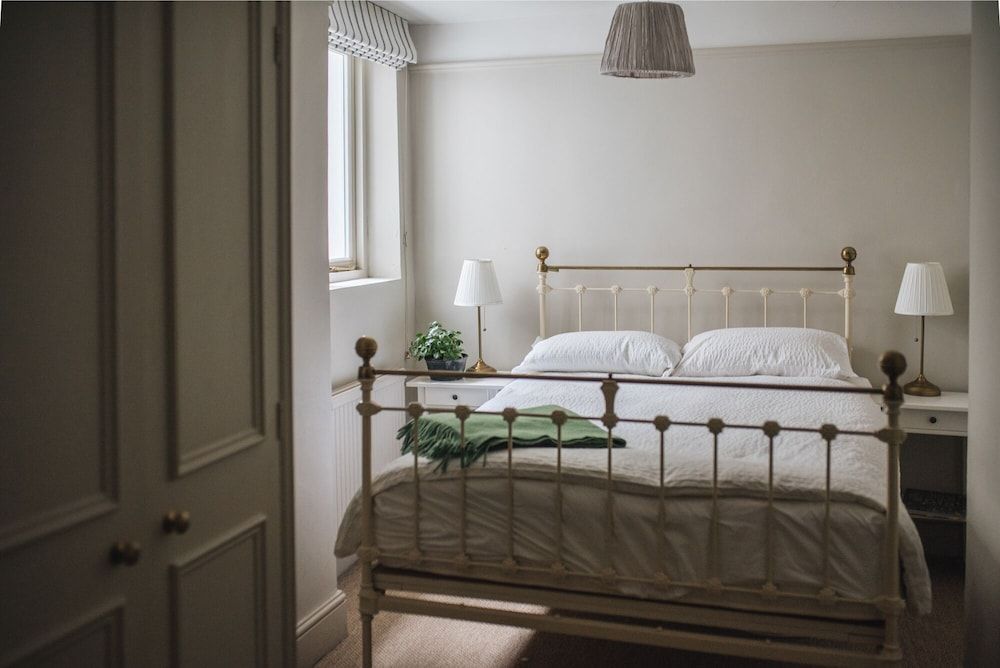 Glorious 2 Bedroom Apartment Two-Bedroom Apartment 8