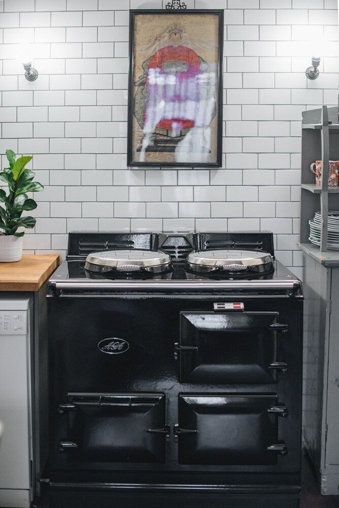 Glorious 2 Bedroom Apartment Two-Bedroom Apartment 17