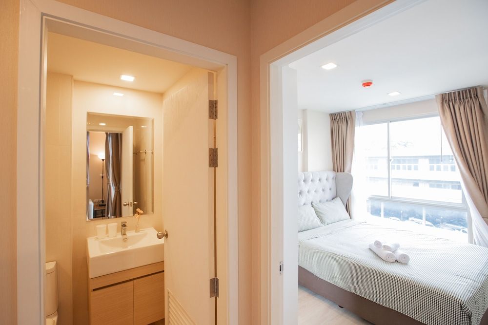 undefined Near BK University Quiet Condo in Rama4 bkb131 9