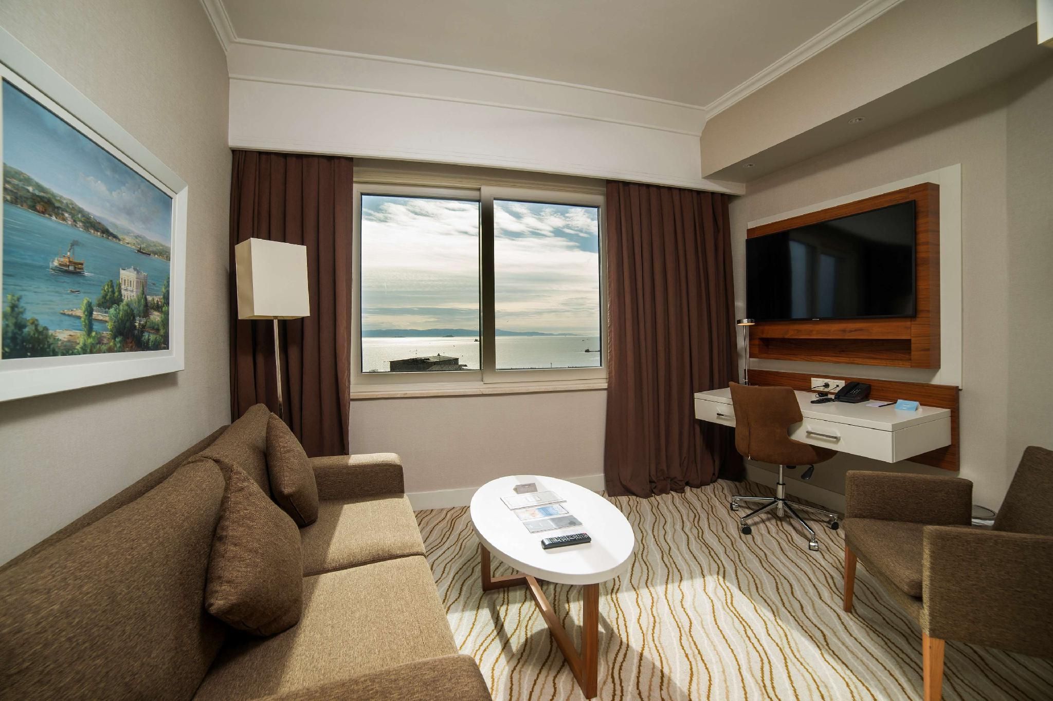Superior Sea View