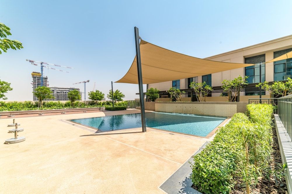 undefined Lux BnB Dubai Creek Residences