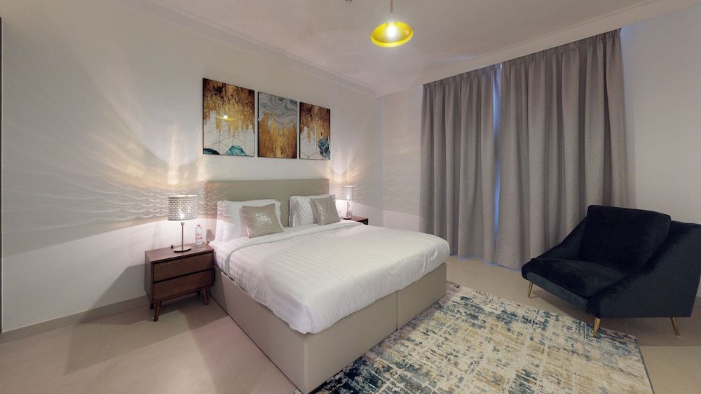 undefined Lux BnB Dubai Creek Residences 10