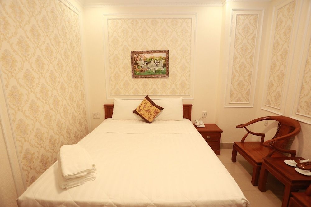 undefined Thanh Tai Hotel 1 3