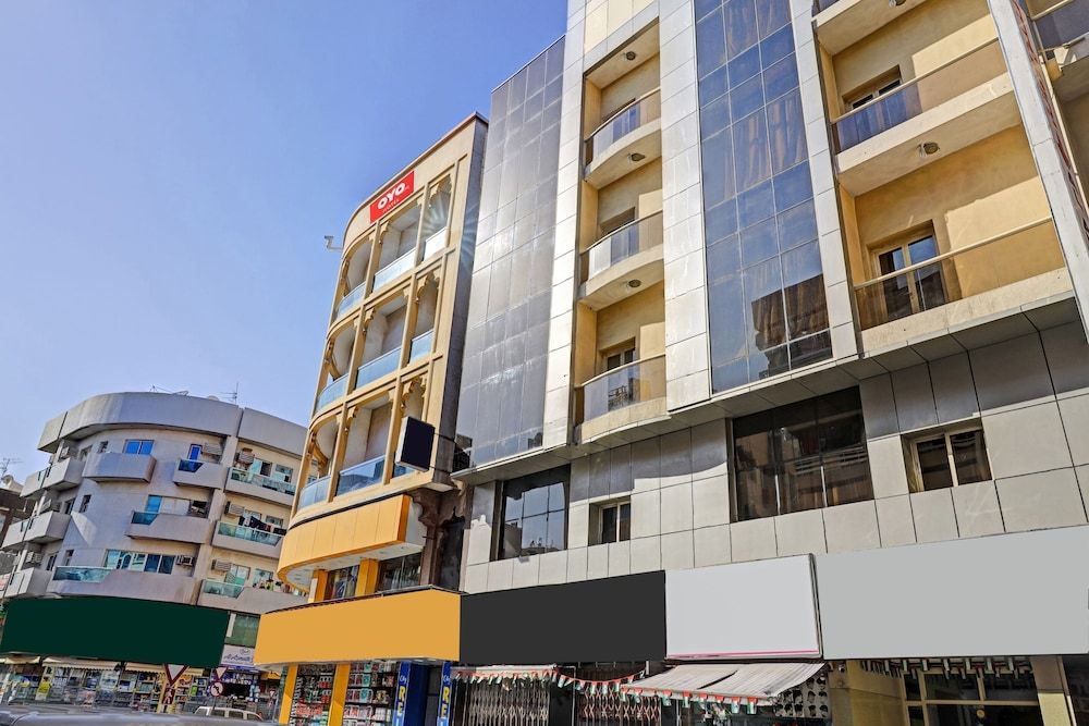 undefined OYO 797 City Relax Hotel 5