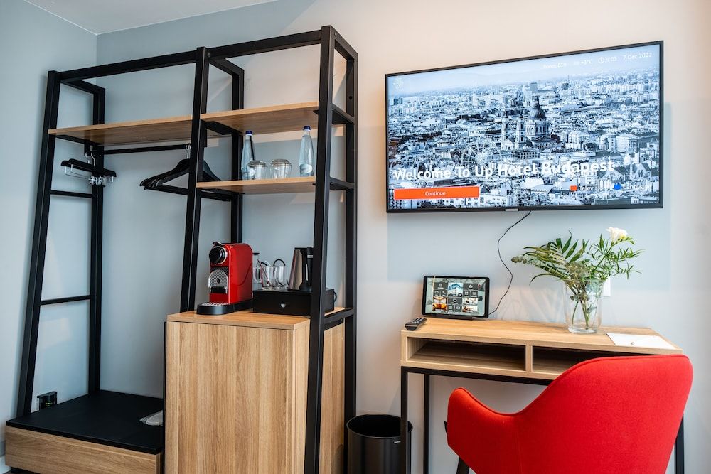 Up Hotel Budapest Smart Double 4