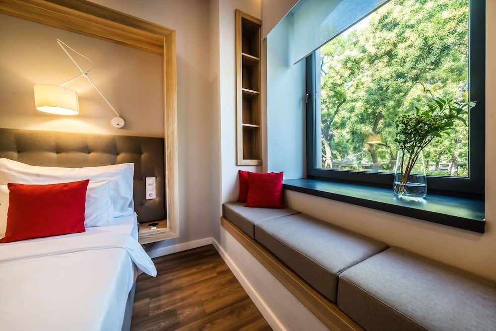 Up Hotel Budapest Smart Double or Twin 2