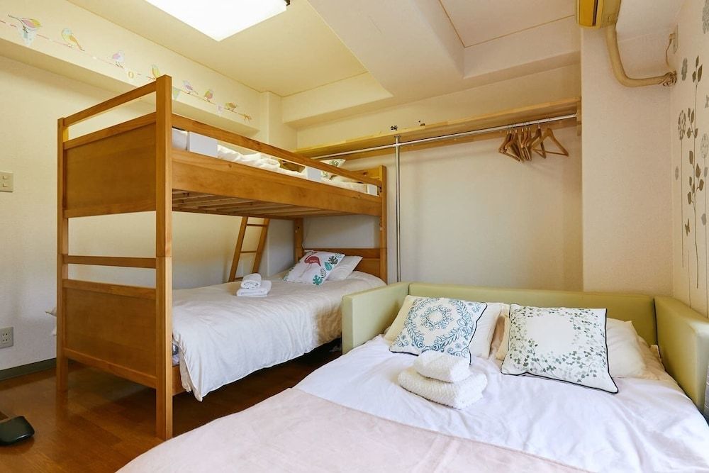 undefined Nishishinjuku Colorbee Apart Big Balcony 3