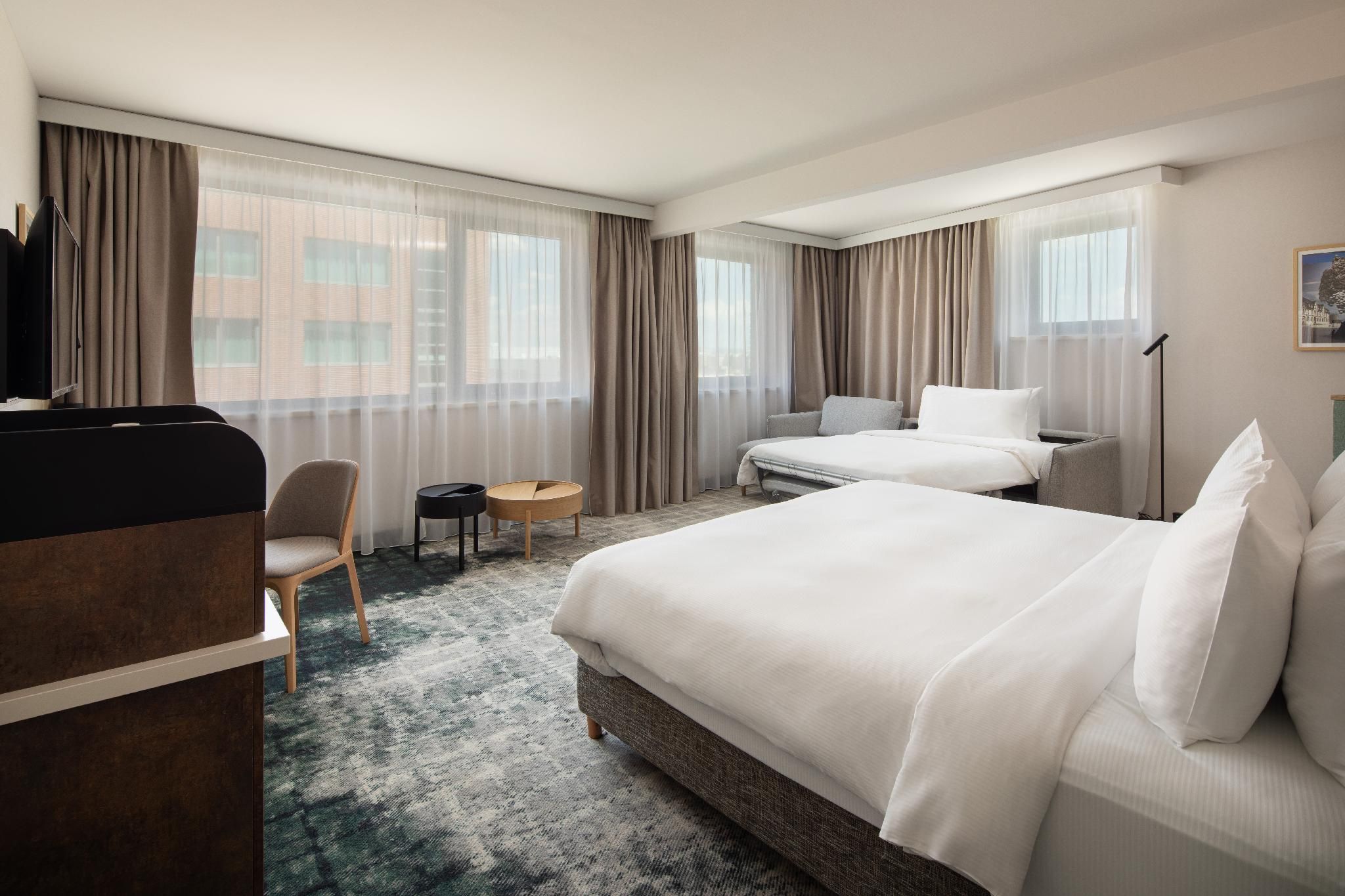 1 King Bed Deluxe With Sofa Bed