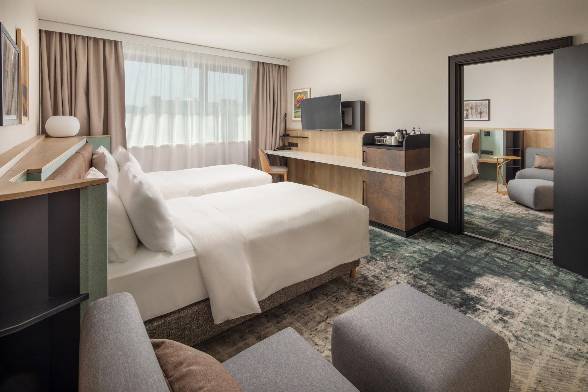 2 Twin Beds Standard