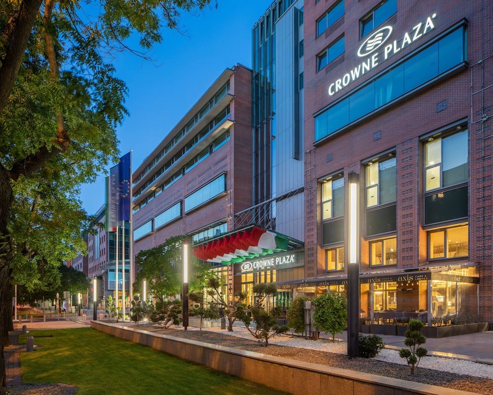 undefined Crowne Plaza Budapest by IHG 6