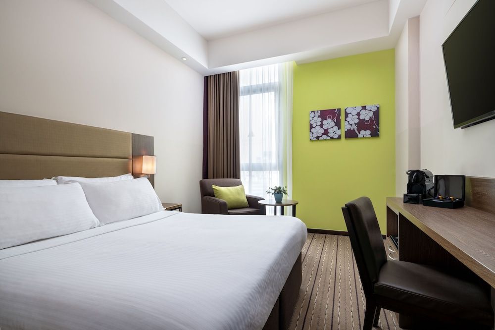 Deluxe Room, 1 Queen Bed