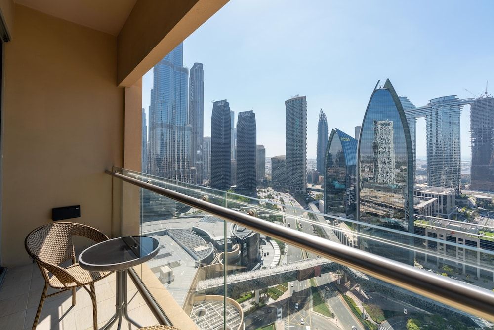 undefined SuperHost - Address Dubai Mall - Comfy Studios 2