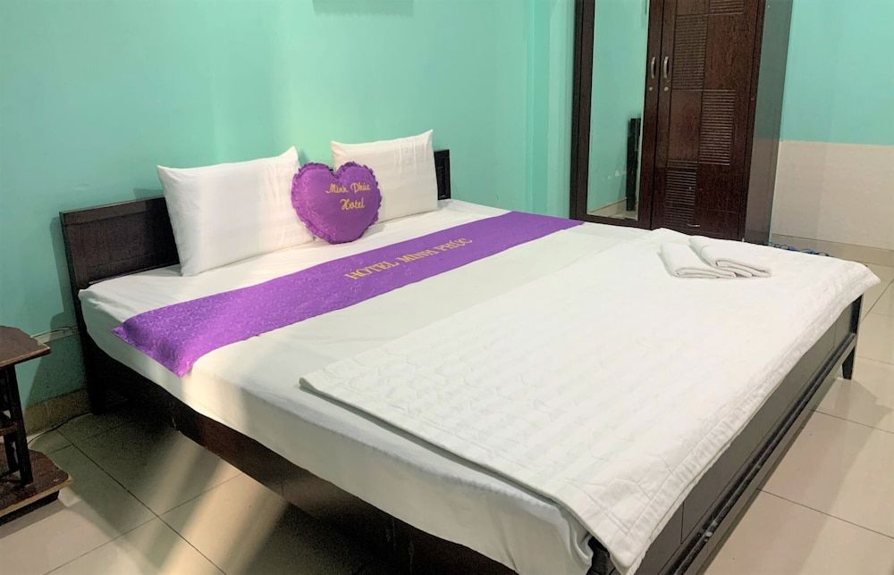 undefined Minh Phuc Hotel 9