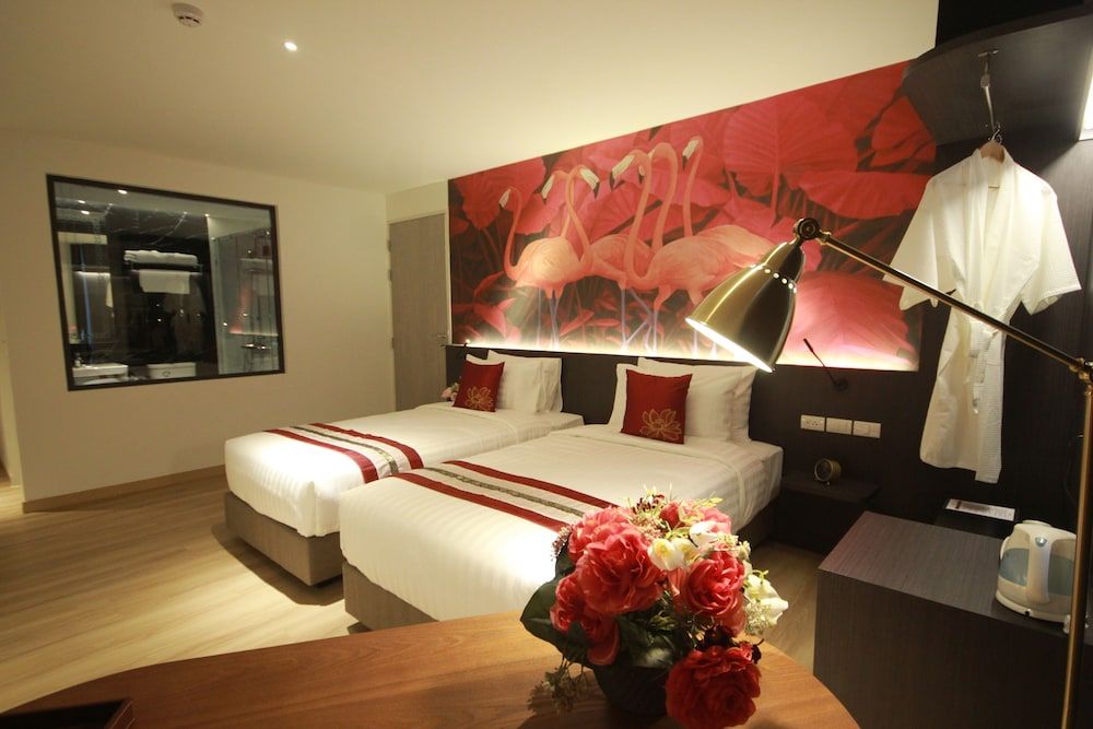 Pannarai Hotel Bangkok (Rangnam) Deluxe Twin Room 2